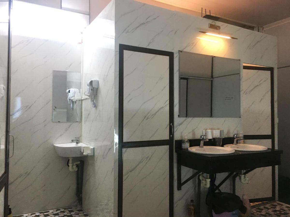 Hoa Luan Hostel 宁平 外观 照片